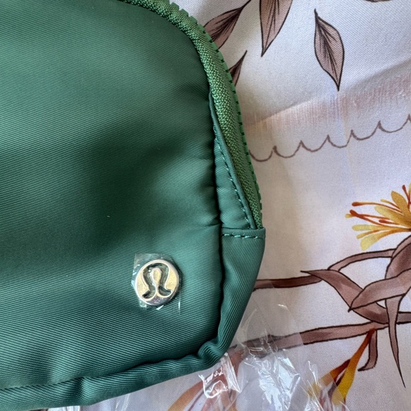 Lululemon Athletica Green Belt bag Lululemon Athletica Green Belt bag